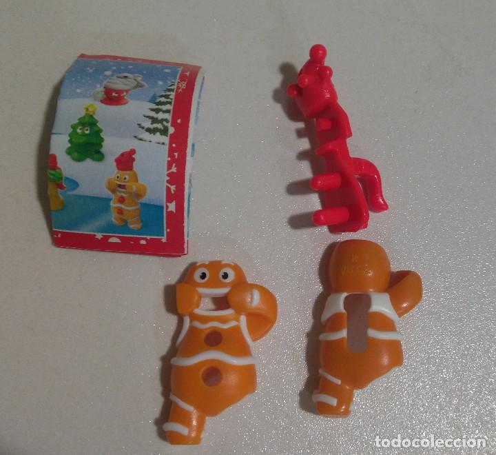 Kinder &Uuml;berraschung: kinder vu galleta jenjibre mu&ntilde;eco figura bpz papel navidad 2021 completo mu&ntilde;eco navide&ntilde;o figurita
