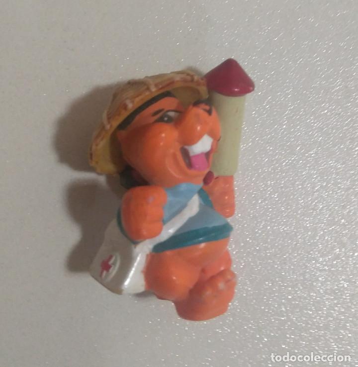 Kinder Figures: KINDER CASTOR botiquin coleccion CASTORES CHINOS JAPONESES FIGURA MU&Ntilde;ECo