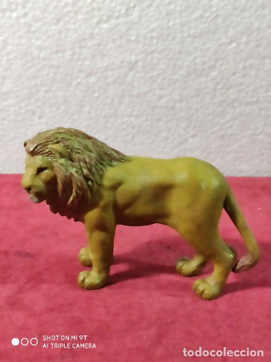 Figuras de goma y PVC: sol90 leon 7 cm de altura - Foto 1
