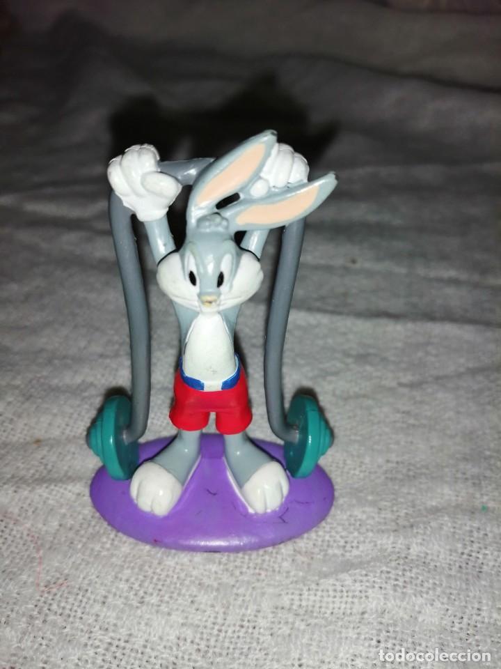 Figuras de goma y PVC: Figura de bugs bunny 1996 - Foto 4