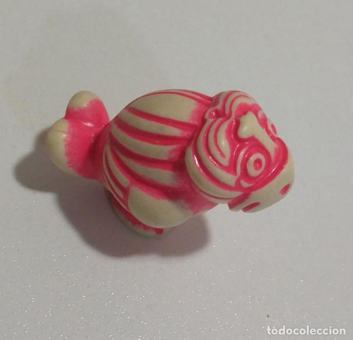 Kinder Figures: totem kinder doble cara double face fantasia duende o gnomo y ave pajaro k99 99 95