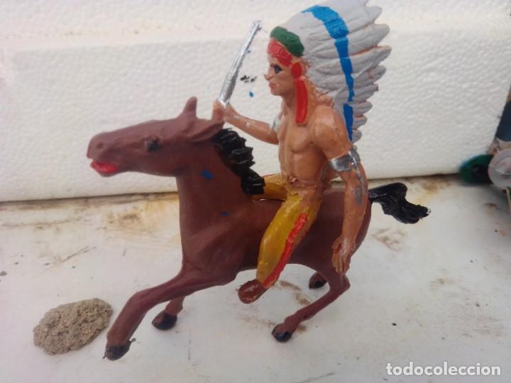Figuras de goma y PVC: Indio y caballo de comansi - Foto 3