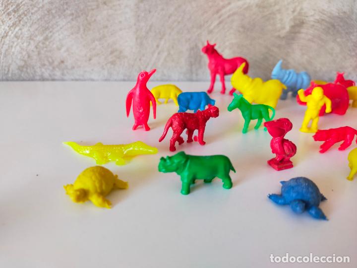 Figuras de goma y PVC: LOTE ANIMALES DUNKIN - Foto 2