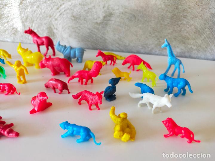 Figuras de goma y PVC: LOTE ANIMALES DUNKIN - Foto 6