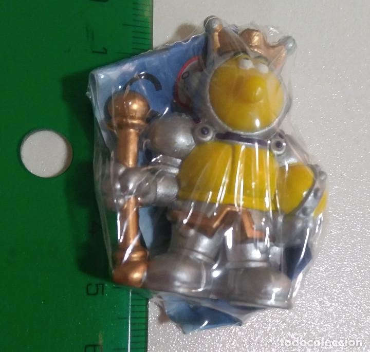 Figuras de Goma y PVC: alien marciano extraterrestre mu&ntilde;eco figura figurita mu&ntilde;equito alienigena rey medieval pvc Borgmann