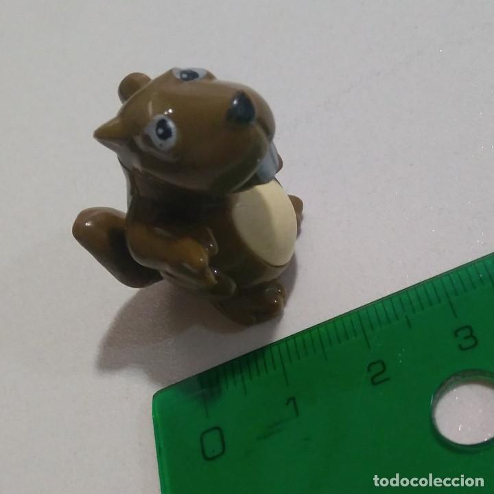 Kinder Figures: kinder animal natoons mini castor naton natoon