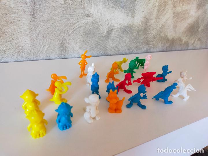 Figuras de goma y PVC: LOTE DUNKIN WARNER - Foto 10