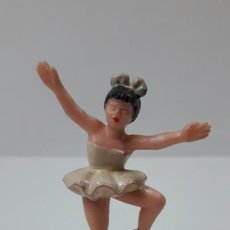 Figuras de Goma y PVC: BAILARINA DE BALLET . REALIZADA POR M. SOTORRES . ORIGINAL AÑOS 60 EN BAQUELITA
