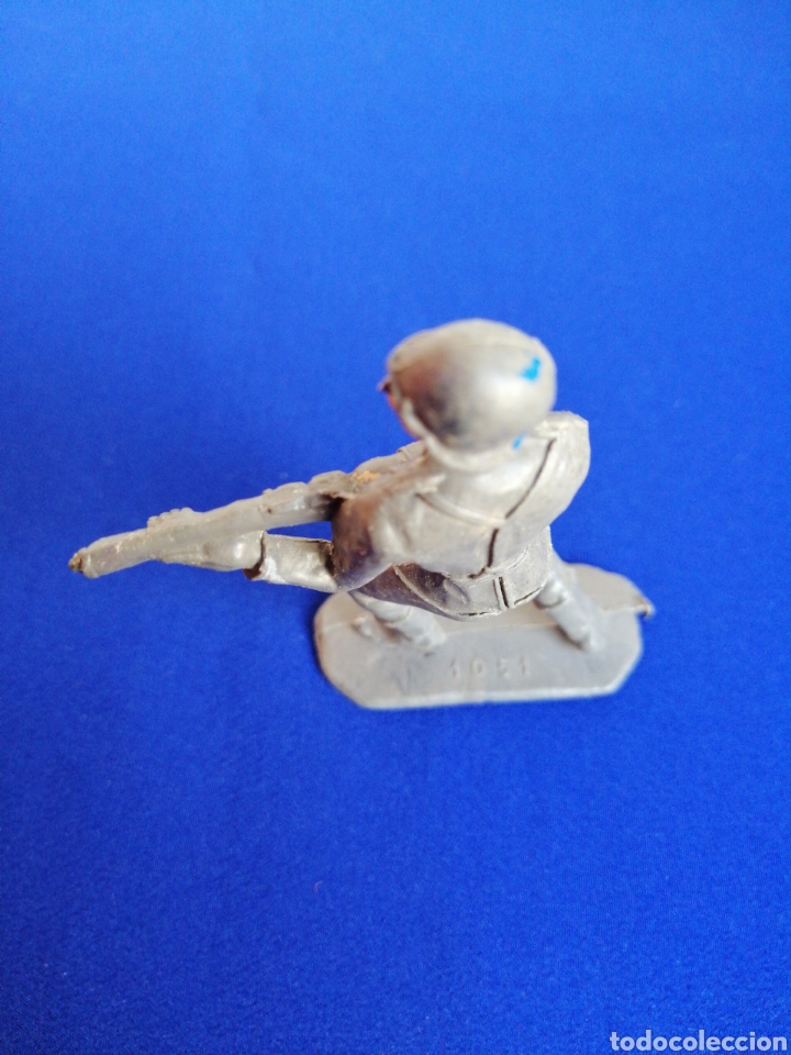 Figuras de goma y PVC: SOLDADO ALEM&Aacute;N 1051 COMANSI - Foto 2
