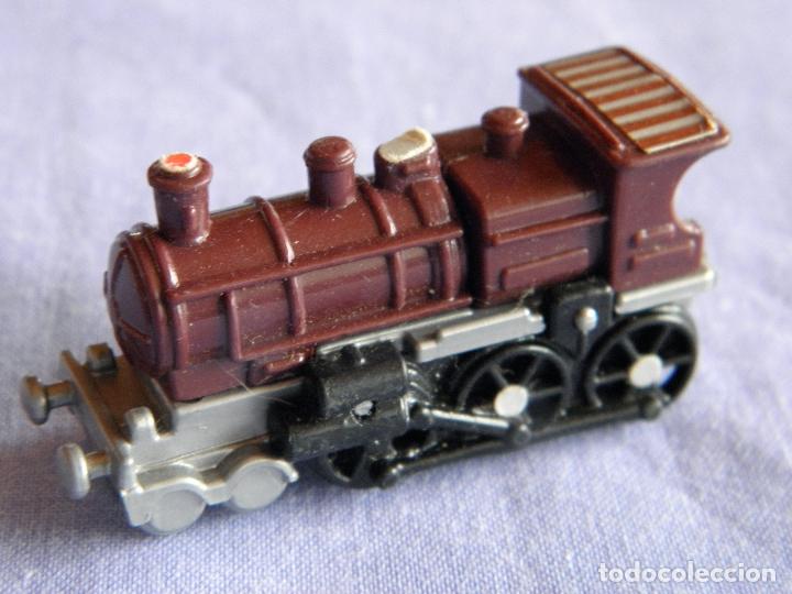Kinder &Uuml;berraschung: Figurita Kinder Locomotora a&ntilde;os 90
