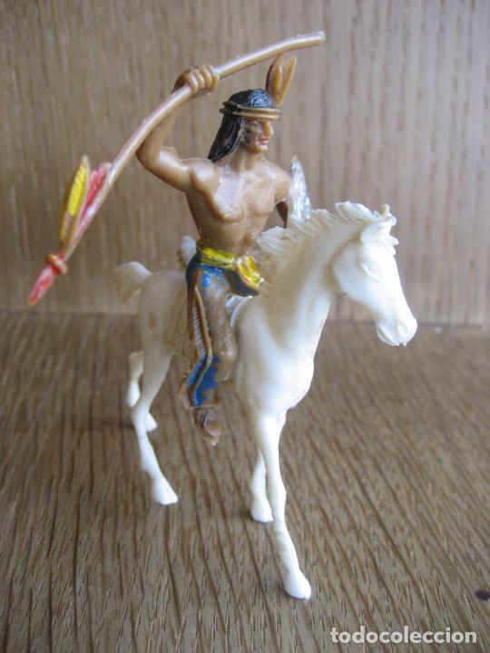 Figuras de goma y PVC: Indio comansi a caballo - Foto 3