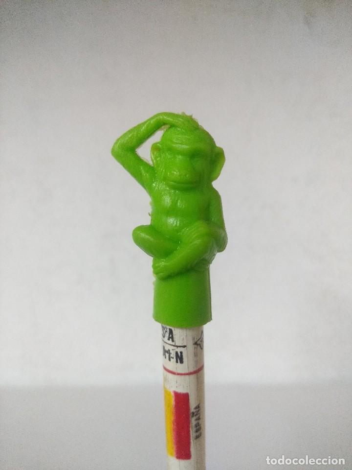 Figuras de Goma y PVC: ANTIGUO CAPUCHON DUNKIN/PHOSKITOS.