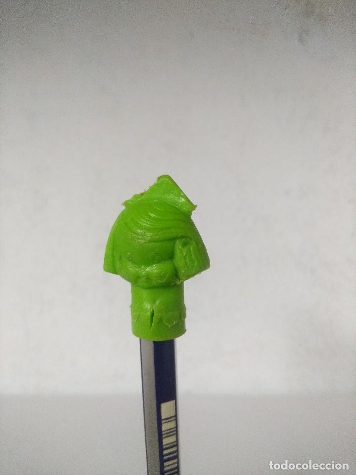 Figuras de goma y PVC: ANTIGUO CAPUCHON DUNKIN/PHOSKITOS.