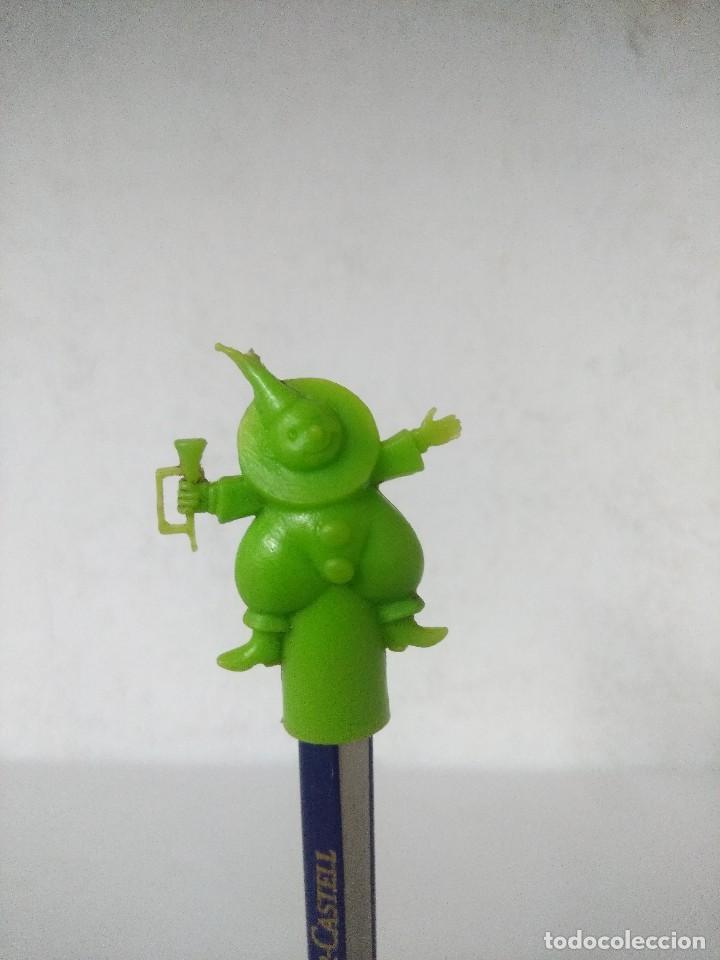 Figuras de Goma y PVC: ANTIGUO CAPUCHON DUNKIN/PHOSKITOS.
