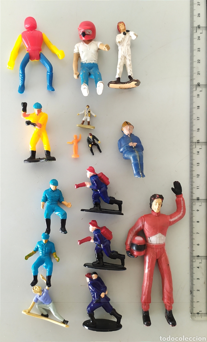 Figuras de Goma y PVC: Lote figuras pl&aacute;stico jinete piloto figurita mu&ntilde;eco goma pvc
