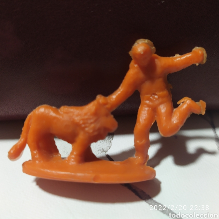 Figuras de goma y PVC: Figura super h&eacute;roe premium dunkin - Foto 1