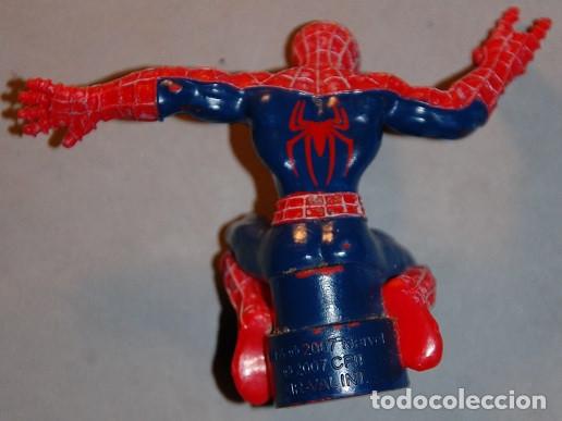 Figuras de goma y PVC: MU&Ntilde;ECO DE GOMA SUPERHEROE SPIDERMAN MARVEL 2007 - Foto 2