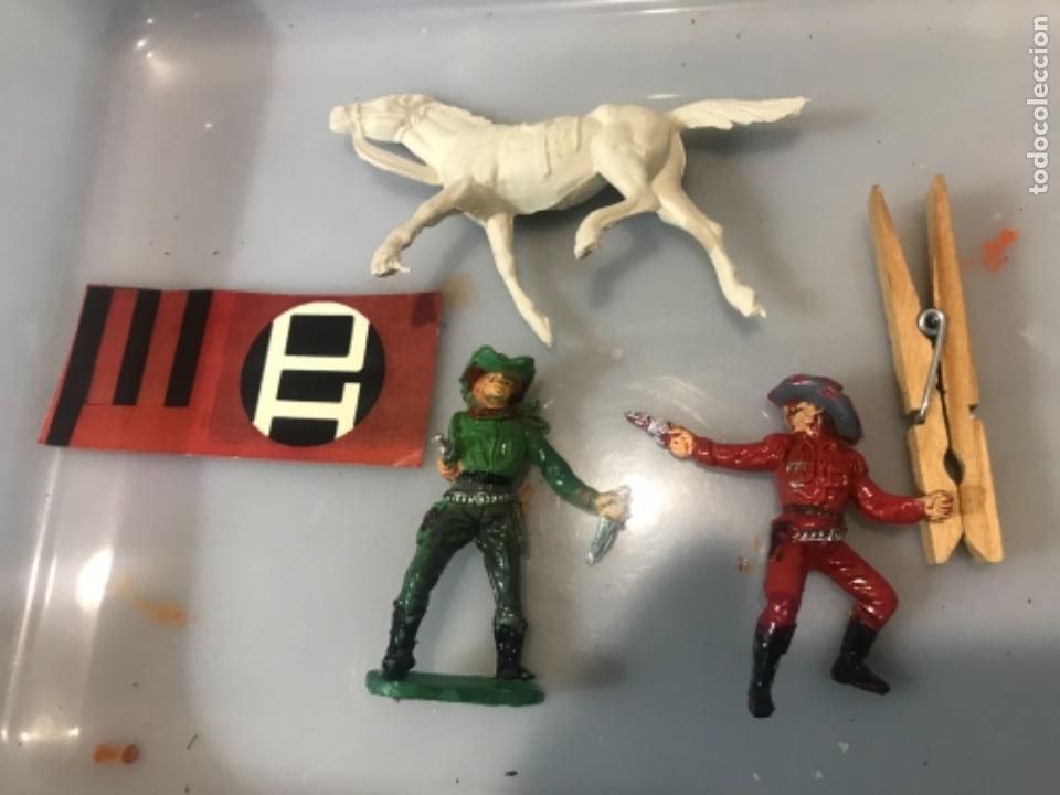 Figuras de goma y PVC: Figura vaqueros Pech - Foto 1