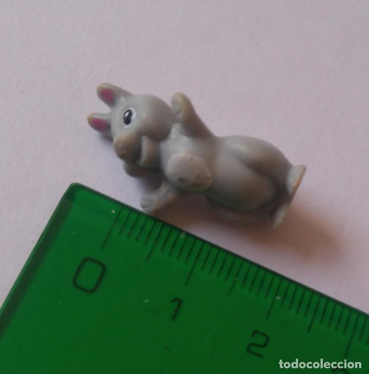 Kinder Figures: conejito kinder mu&ntilde;eco miniatura mini animalito animal mago
