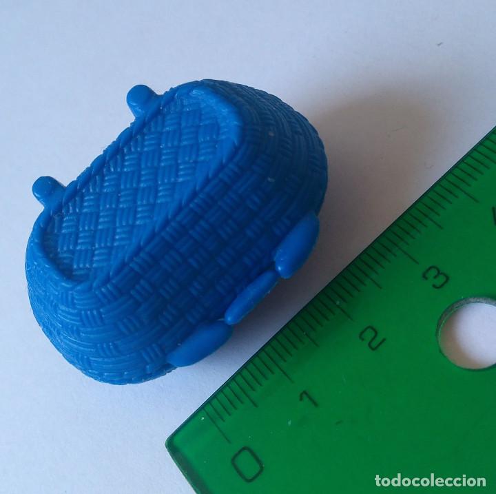 Kinder Figures: cesta VACIA de animal kinder canasto color azul