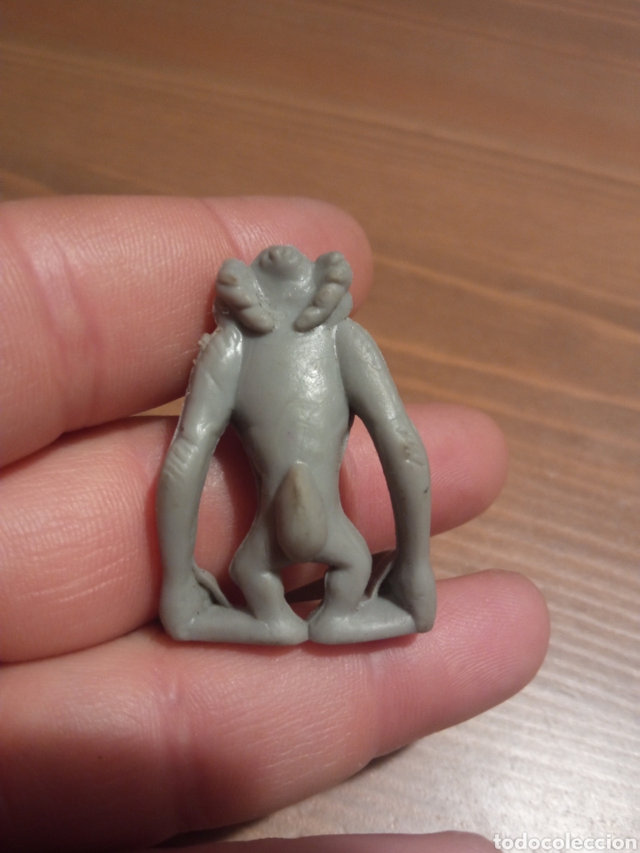 Figuras de goma y PVC: Dif&iacute;cil figura dunkin mono el libro de la selva - Foto 2