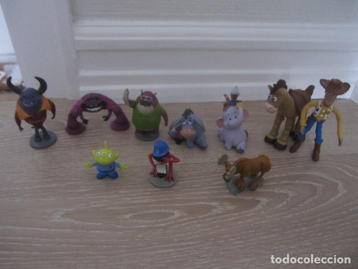 Gummi- und PVC-Figuren: 10 FIGURAS DISNEY-PIXAR-BULLYLAND.
