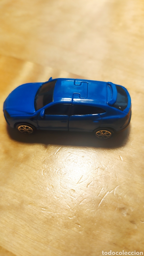 Figuras de goma Kinder: Lamborghini Kinder - Foto 1