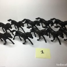 Figuras de Goma y PVC: LOTE DE 10 CABALLOS NEGROS DE LAFREDO