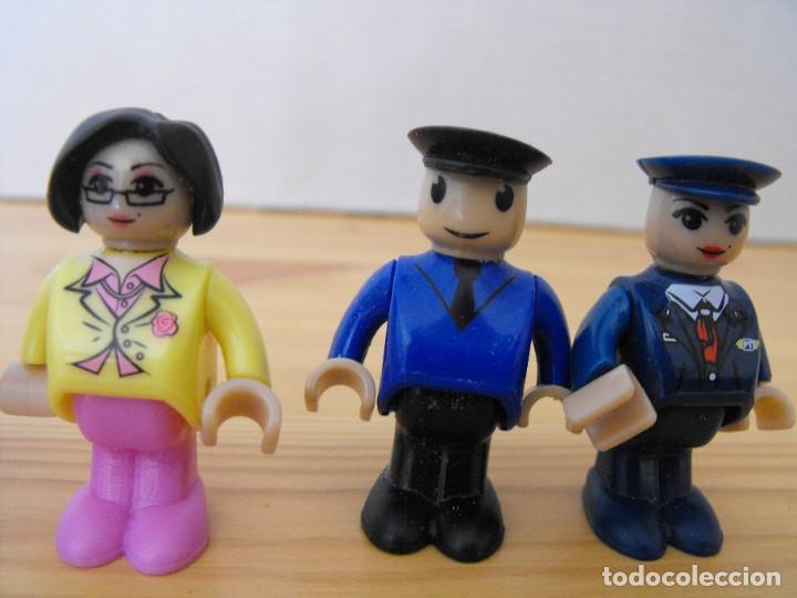 Figuras de goma y PVC: Lote de 5 figuras diversas. - Foto 3