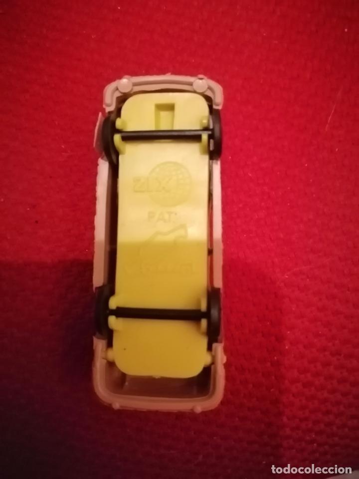 Figuras de goma y PVC: ANTIGUO COCHE ZIX - Foto 5