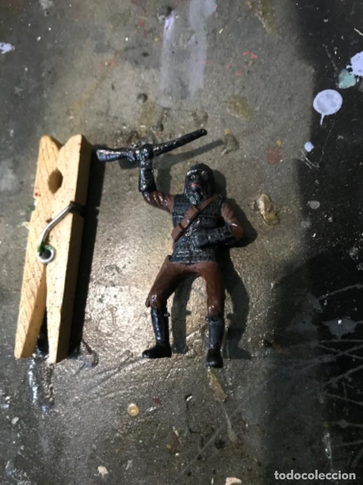 Figuras de goma y PVC: Figura gorila planeta simios - Foto 1