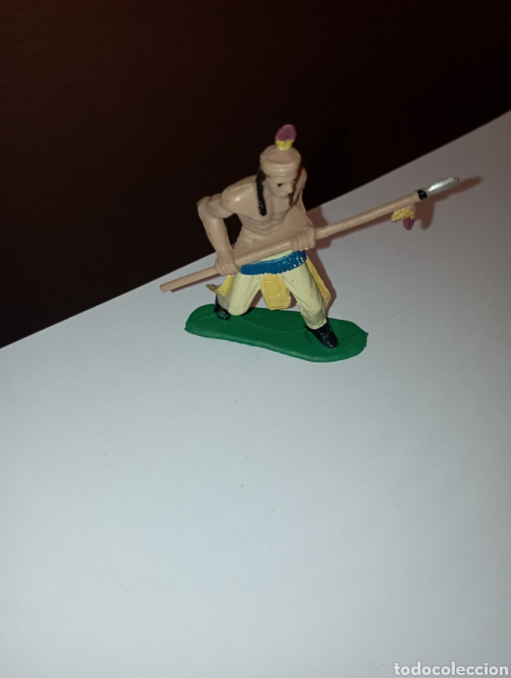 Figuras de goma y PVC: GUERRERO INDIO FIGURA DE PLASTICO INDIOS Y VAQUEROS - Foto 1