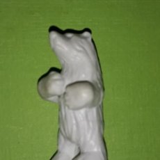Figuras de Goma y PVC: FIGURA MUÑECO ANIMALES ZOO ANIMAL ( OSO PEQUEÑO ) PREMIUM CHICLES DÚNKIN. Lote 328086918