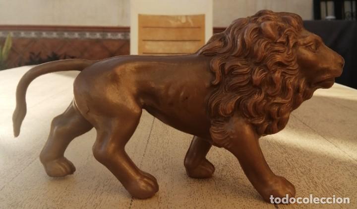 Figuras de goma y PVC: Le&oacute;n en pl&aacute;stico inflado - Foto 2