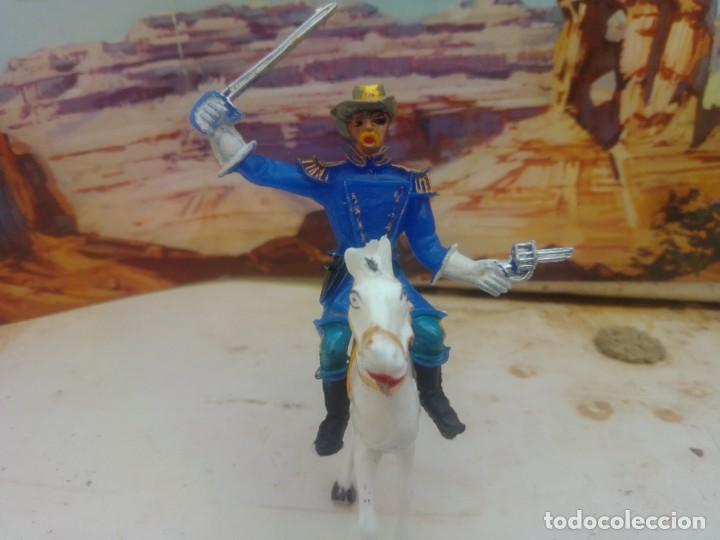 Figuras de goma y PVC: El coronel custer - Foto 1