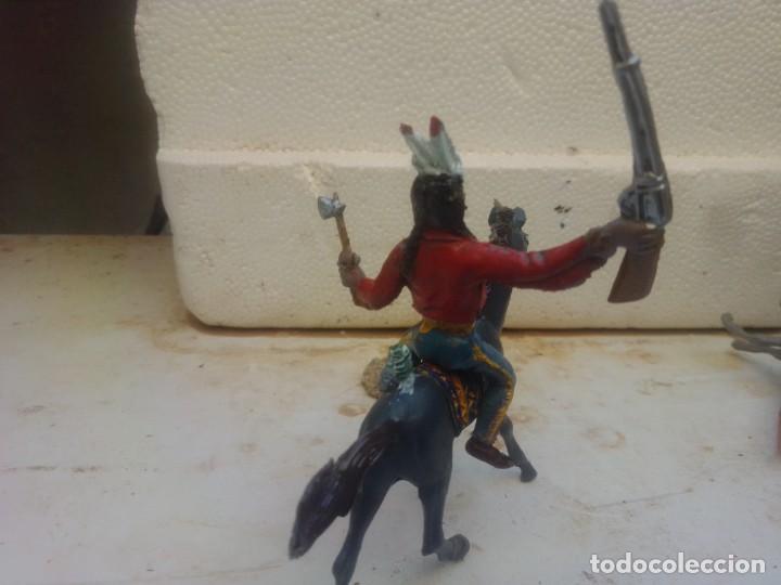 Figuras de goma y PVC: Indio y caballo de comansi - Foto 2