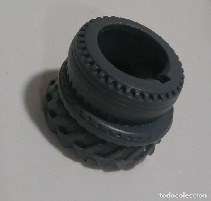 Figure di Gomma e PVC: rueda neumatico kinder miniatura 90 nomo coleccion gnomo enanito enano miniatura mini