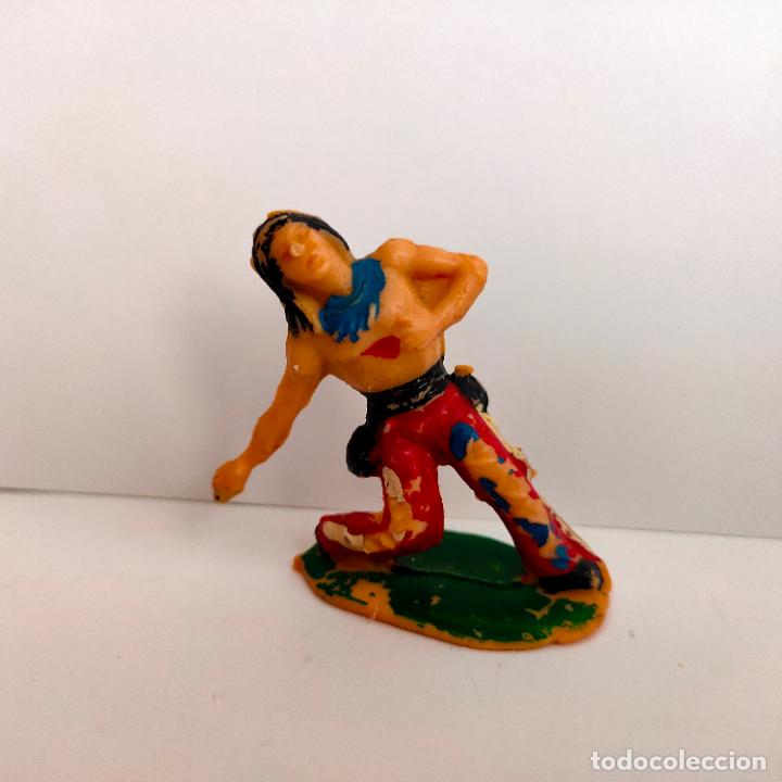 Figuras de goma y PVC: Indio de Reamsa a&ntilde;os 60. - Foto 1