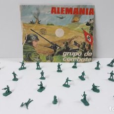 Figuras de Goma y PVC: ANTIGUO SOBRE CON SOLDADOS MONTAPLEX . ALEMANIA . ORIGINAL AÑOS 70. Lote 331899068