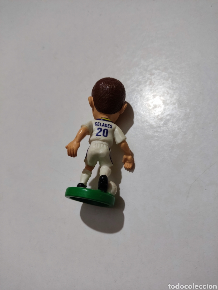 Figuras de goma y PVC: Figura Real Madrid,celades - Foto 2