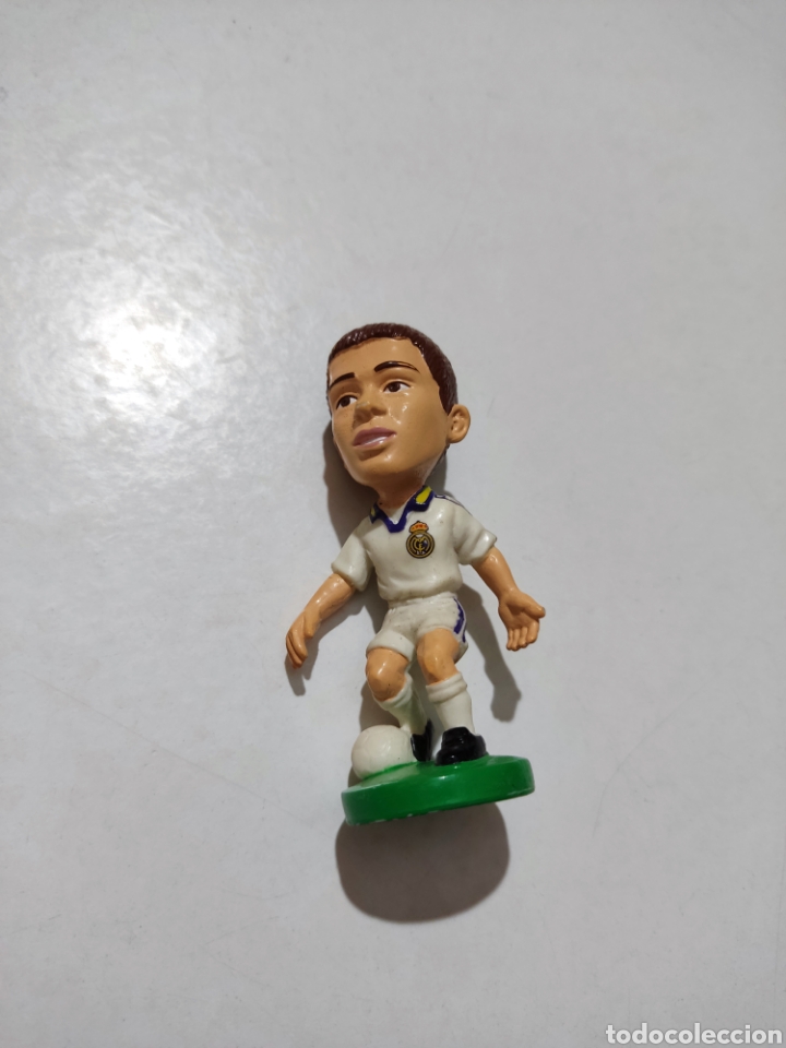 Figuras de goma y PVC: Figura Real Madrid,celades - Foto 1