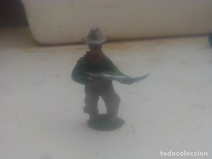 Figuras de goma y PVC: Vaquero de goma de lafredo - Foto 1