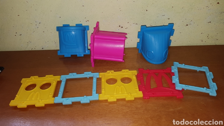 Figuras de Goma y PVC: Juguete accesorio McDonald's puertas?