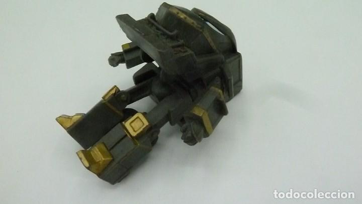 Figuras de goma y PVC: Figura tipo transformers. Robot Trains - Foto 4
