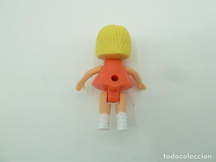 Figuras de goma y PVC: Peque&ntilde;a mu&ntilde;eca articulada - Foto 3
