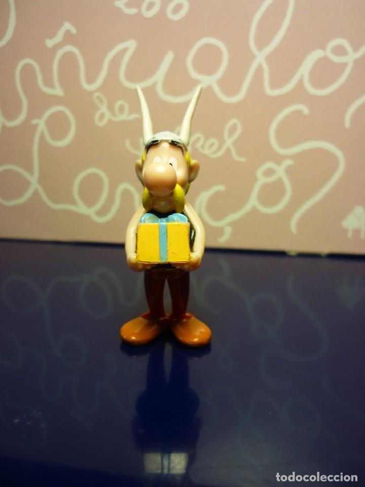 Figuras de goma y PVC: Figura Asterix 6,5 cm - Foto 1