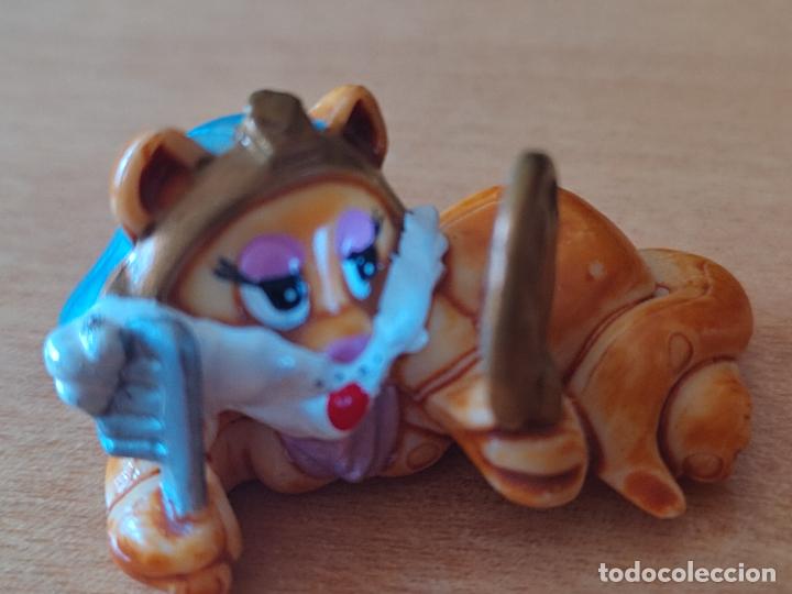 Figuras de Goma Kinder: KINDER SORPRESA EGIPTOGATOS GATO EGIPTO MONOBLOC GATA ESPEJO