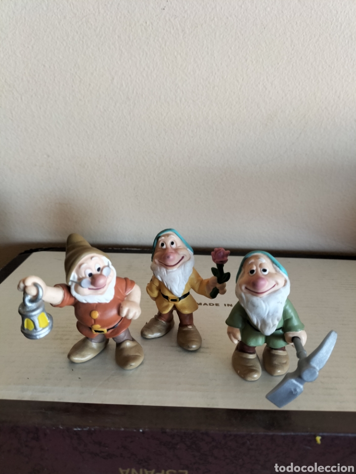 Figuras de goma y PVC: Enanitos Disney - Foto 1
