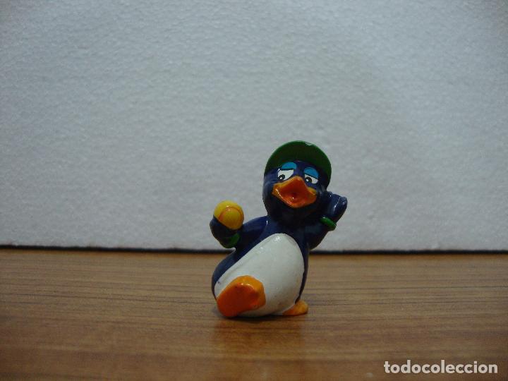 Figuras de goma Kinder: FIGURA KINDER PINGUINO - Foto 1