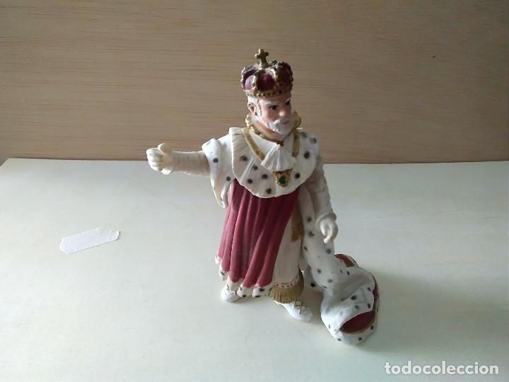 Figuras de goma y PVC: FIGURA REY SCHLEICH 2003 - Foto 1